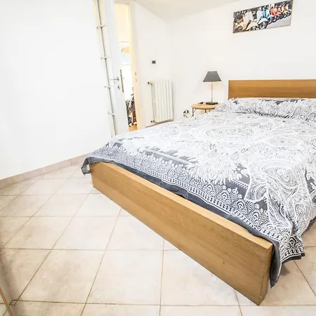 Mansarda Luminosa In Centro A San Remo