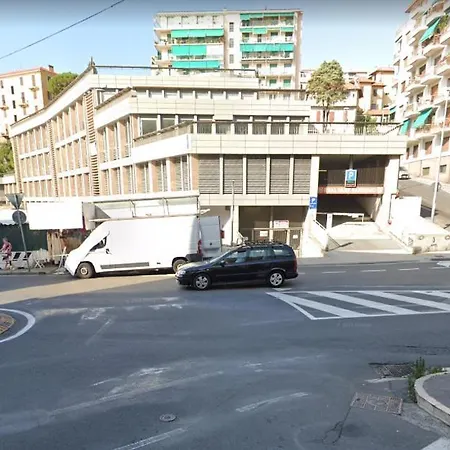 Mansarda Luminosa In Centro A * Sanremo